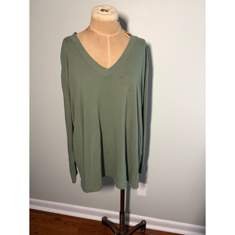 Ava & Viv Olive Green V-Neck Long Sleeve T-Shirt Plus Size 2X Cotton Modal Blend